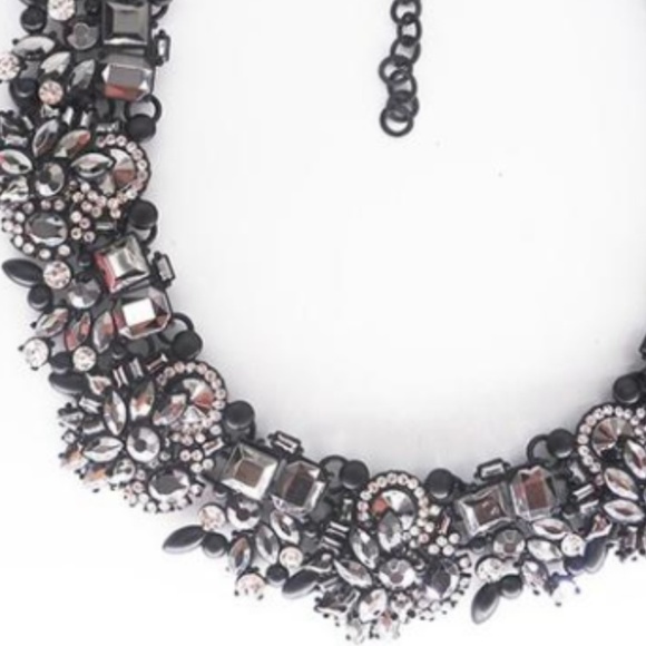 GUNMETAL RHINESTONE STATEMENT COLLAR NECKLACE-NEW - Picture 4 of 4